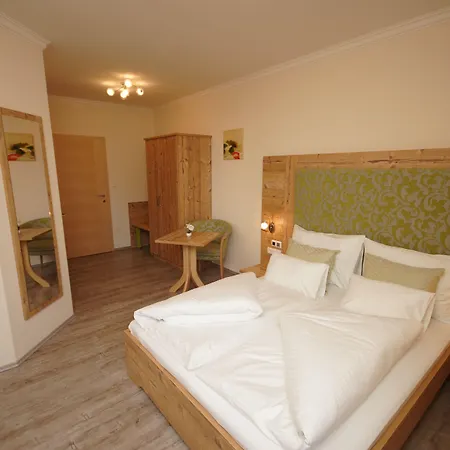 Der Marienhof Garni 4* Graz