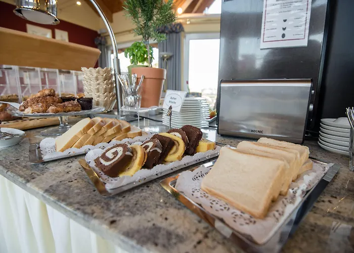 מלון Der Marienhof Garni 4*