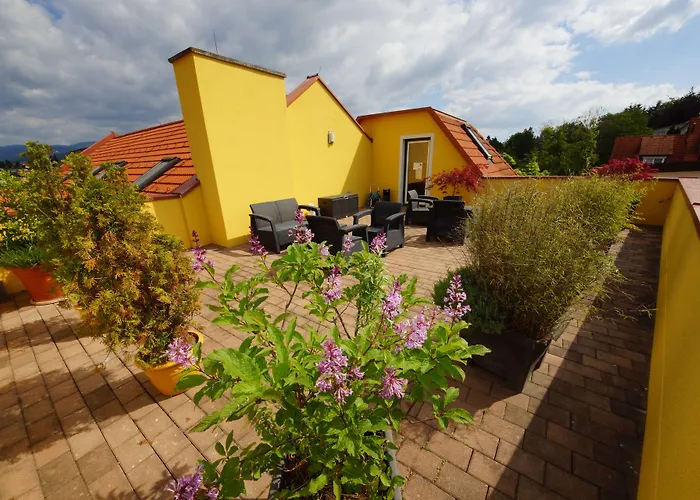 Der Marienhof Garni מלון