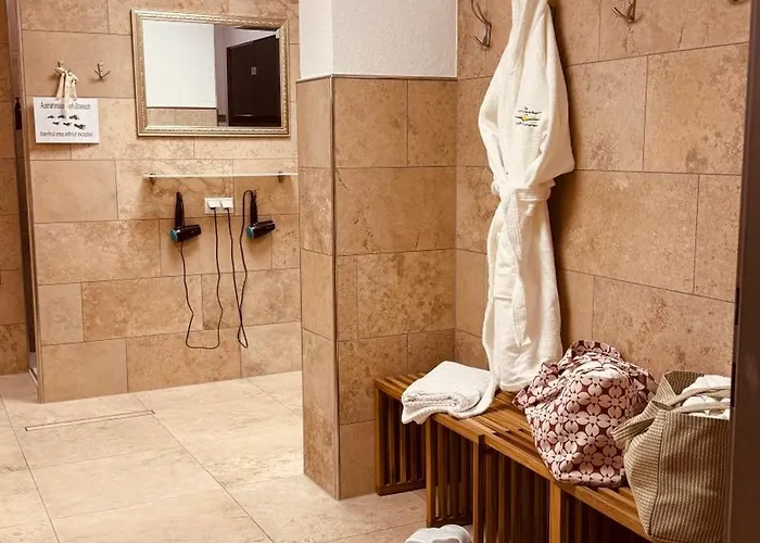 Der Marienhof Garni מלון 4*