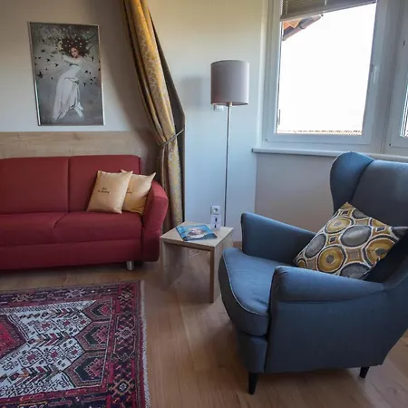 Der Marienhof Garni Hotel