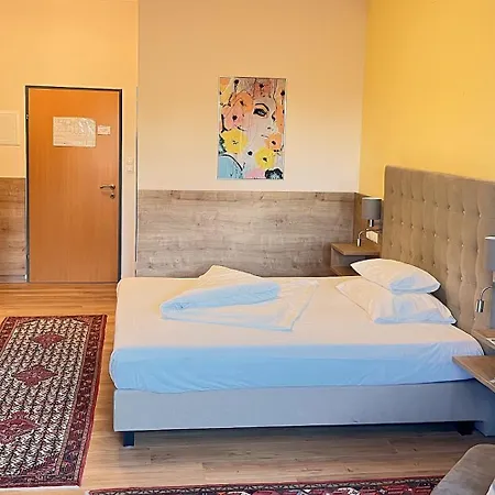 Der Marienhof Garni Otel Graz