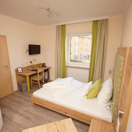 Der Marienhof Garni 4*