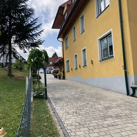 Der Marienhof Garni 4* Graz