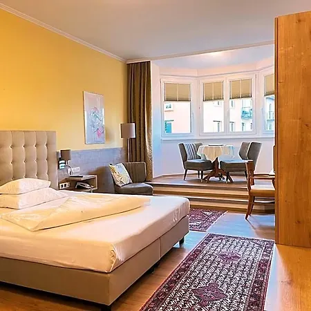 Otel Der Marienhof Garni
