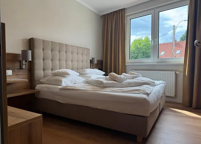 فندق Der Marienhof Garni 4*