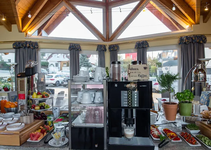 Der Marienhof Garni فندق غراتس